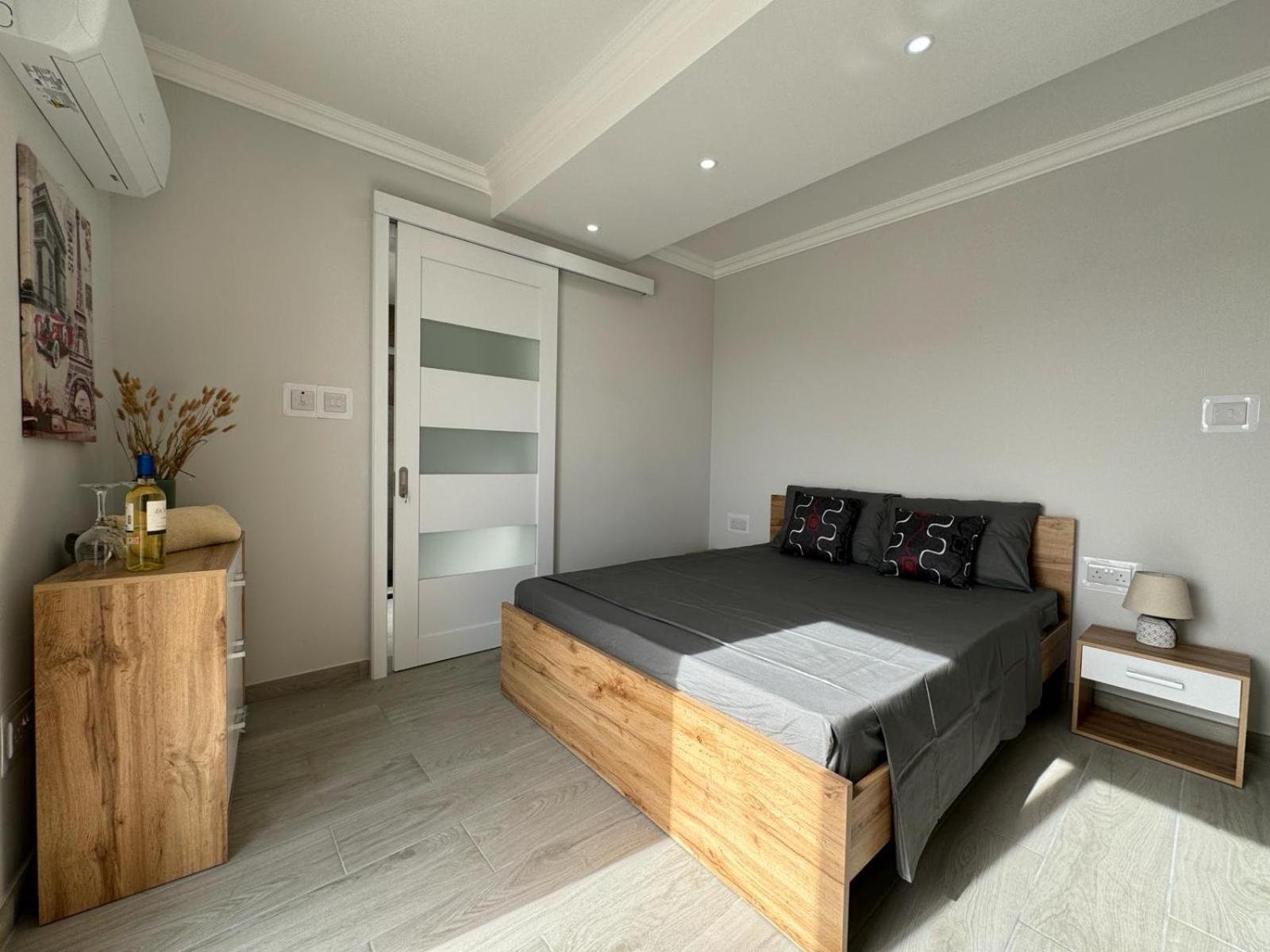 Luxury & Modern Two Bedroom Marsaskala Apartment Eksteriør bilde